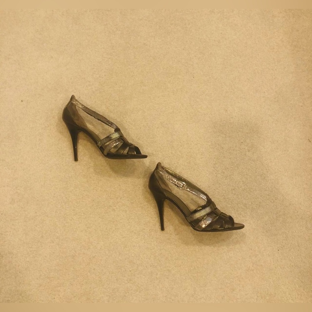 GUESS Elegant Black and Silver Women's Heels, Size 10